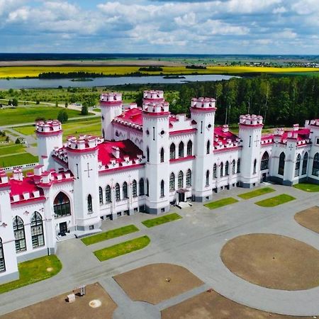 Otel Puslovskih Kossowski Dvorec Kossovo Exterior foto